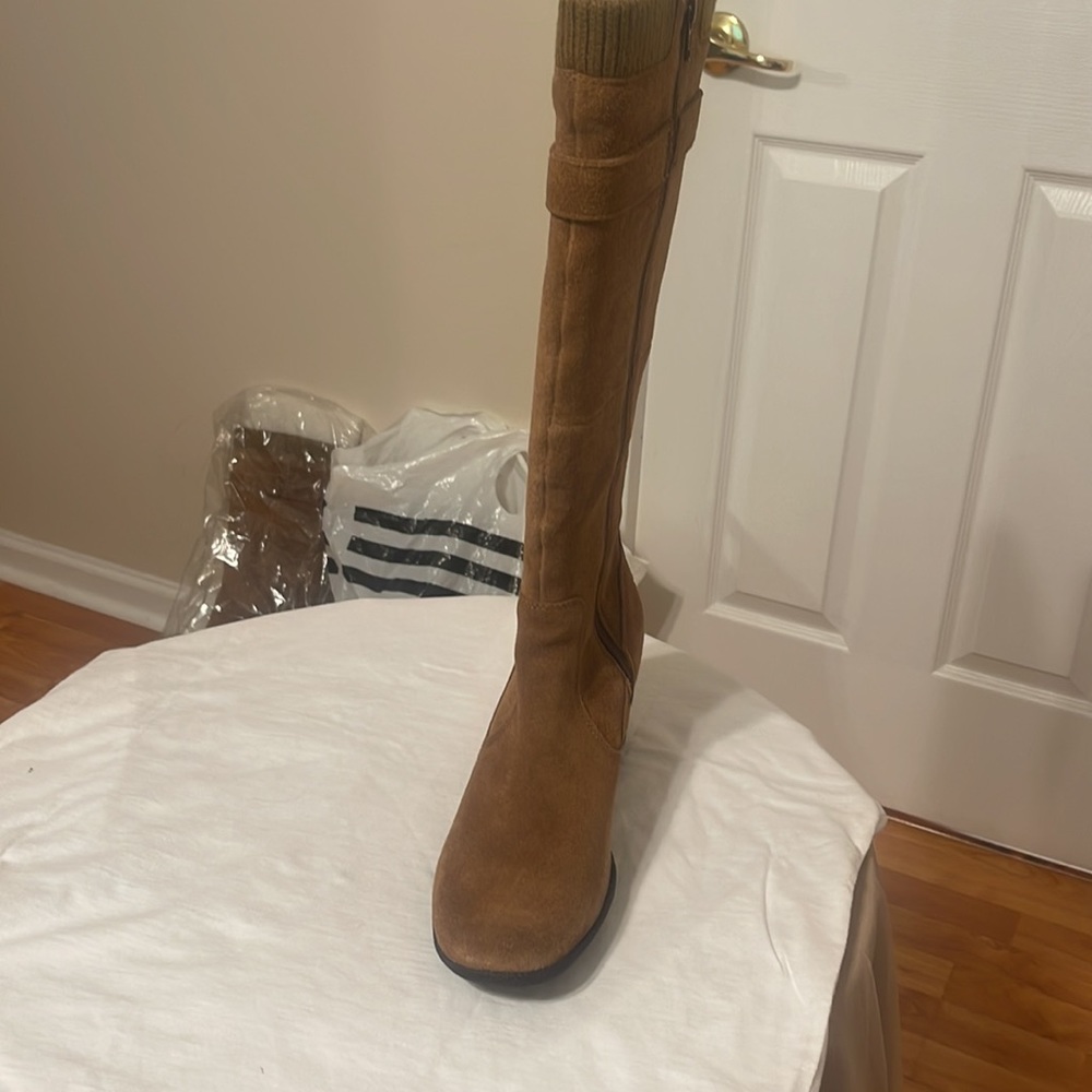Lady boot - Picture 2 of 6
